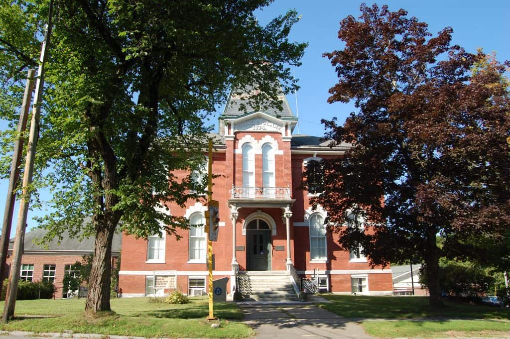 Hubbardston, MA Evergreen Realty